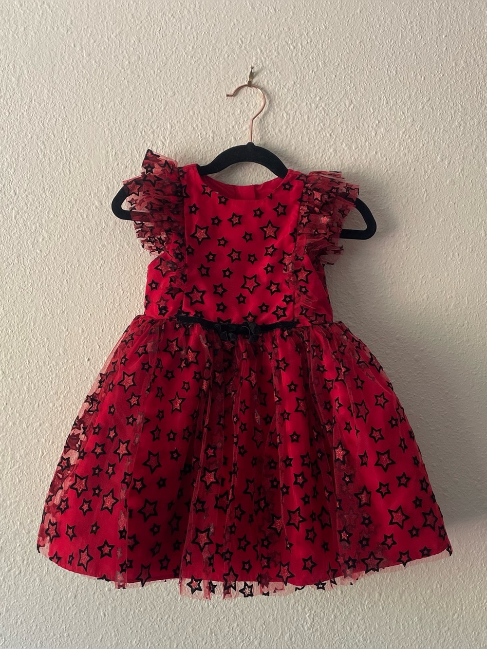 Pippa & Julie Girls Size 2T Red Star Tulle Party Dress Glitter Ruffle